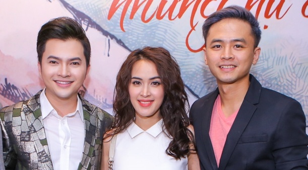 Vo chong Tu Vi tinh cam khi den chuc mung Nam Cuong hinh anh