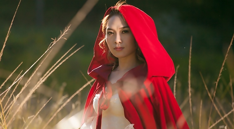 My Tam lam tieu thu quy toc trong MV moi hinh anh