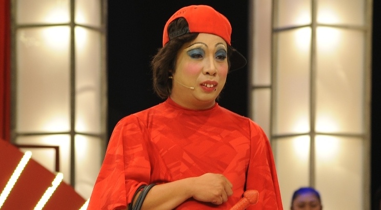 Viet Huong bi to sua mui bang xuong heo hinh anh