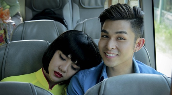 Jun Pham (365) moi 'co giao Khanh' dong chung MV don Tet hinh anh