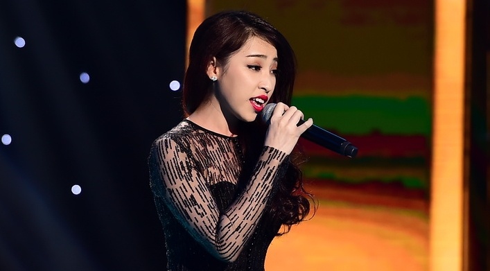 Hot girl Bolero khien Dan Truong xao xuyen hinh anh