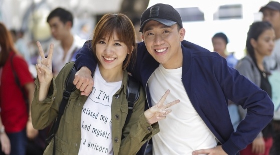 Tran Thanh - Hari Won don Valentine muon cung khan gia hinh anh