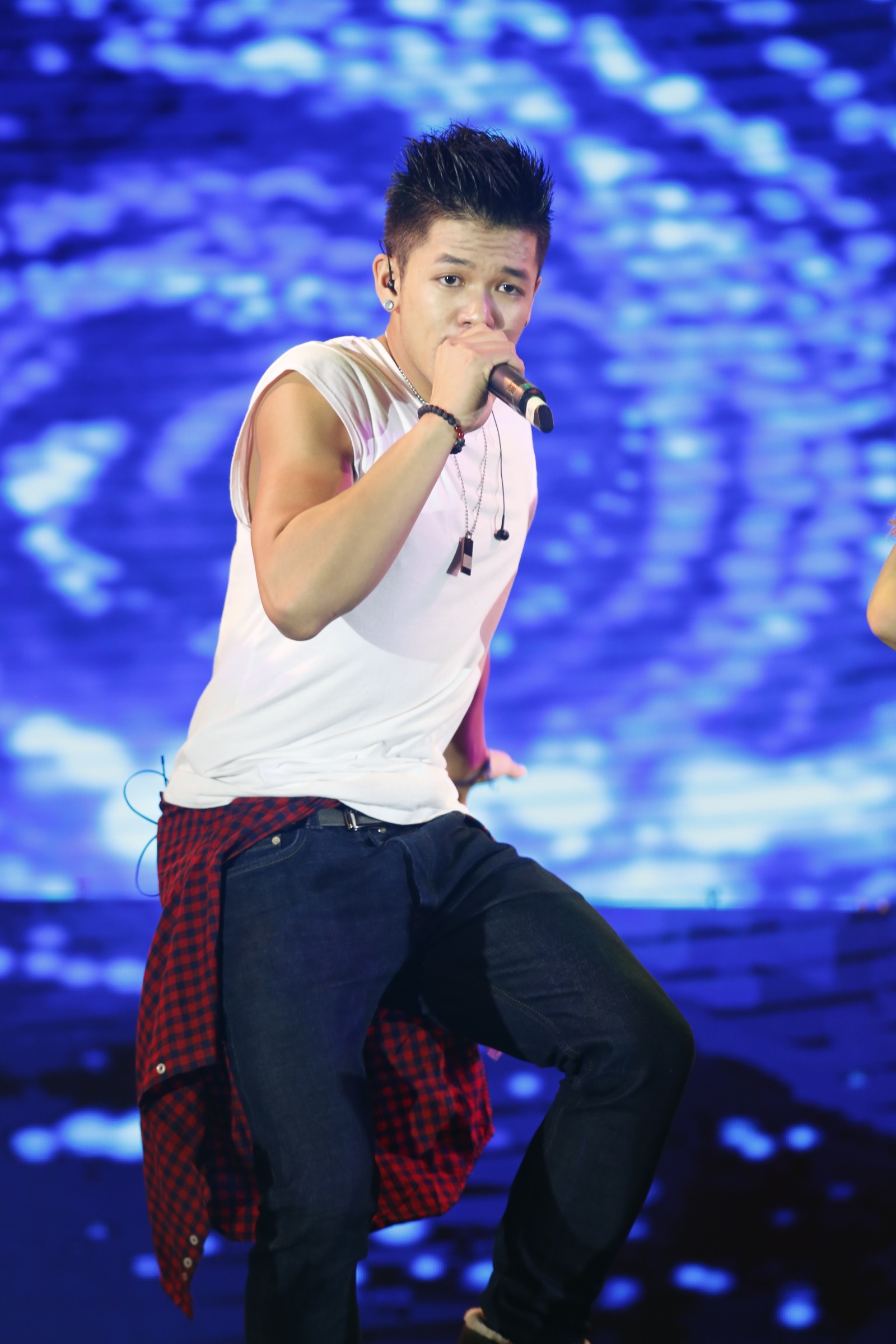 Toc Tien song ca Trong Hieu anh 3