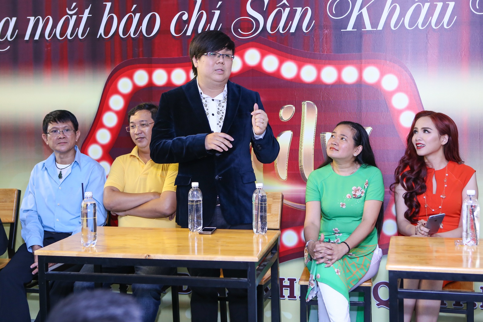 Gia Bảo nói về ông nội Bảo Quốc ảnh 1 Gia Bao noi ve ong noi Bao Quoc anh 1