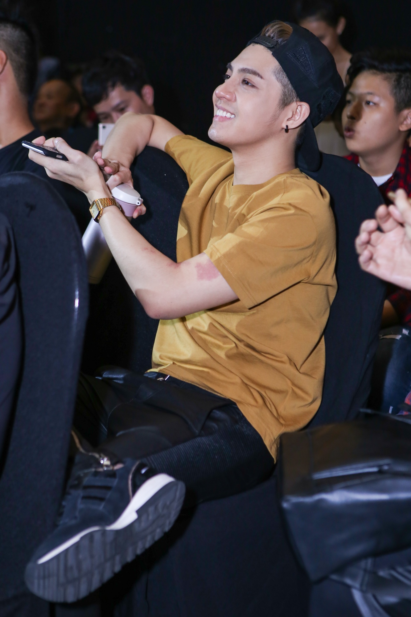 Noo Phuoc Thinh,  Huong Tram tong duyet The Remix anh 2