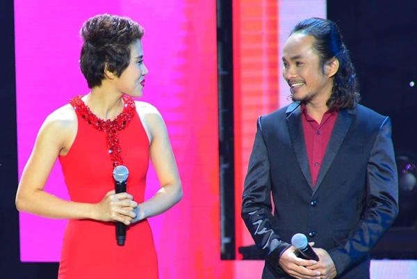 Neu mot ngay - Ao anh - Le Chinh Vs Quang Ha. hinh anh