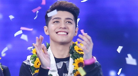 Noo Phuoc Thinh tro thanh quan quan The Remix mua 2 hinh anh