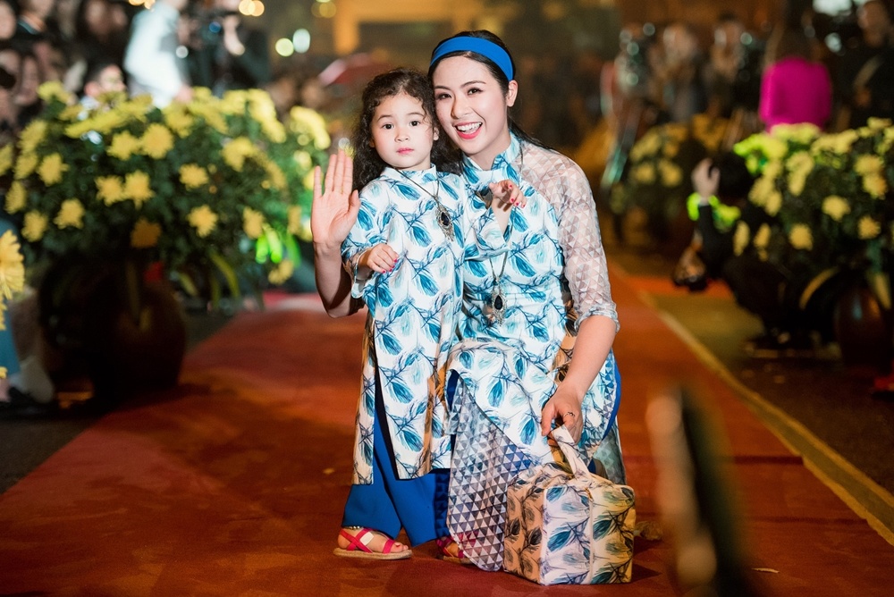 Ngoc Han ra mat bo suu tap moi anh 3