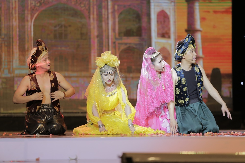 Live show ky niem 10 nam cua Tran Thanh anh 3