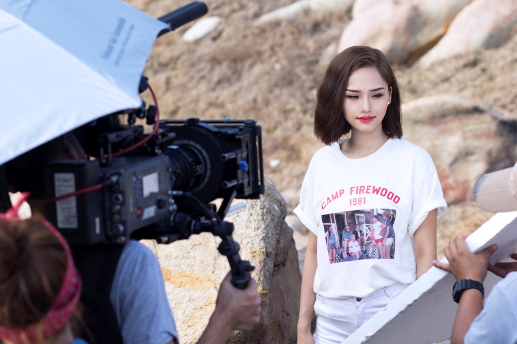 Miu Lê phát hành MV mới ảnh 2 Miu Le phat hanh MV moi anh 2