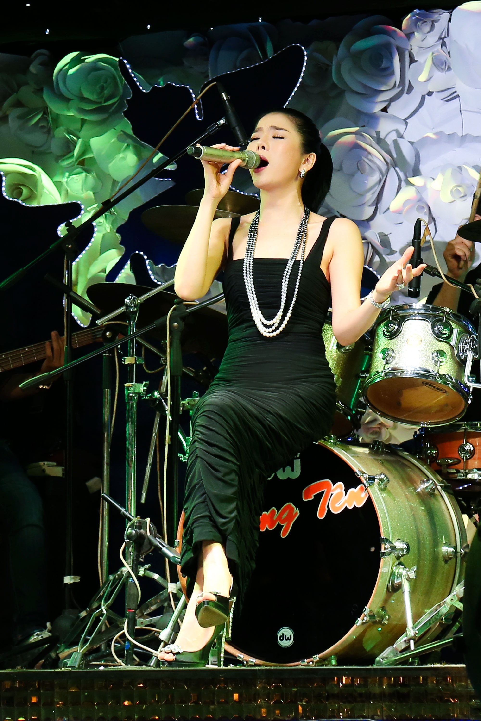 Hien Thuc Le Quyen hoi ngo anh 6