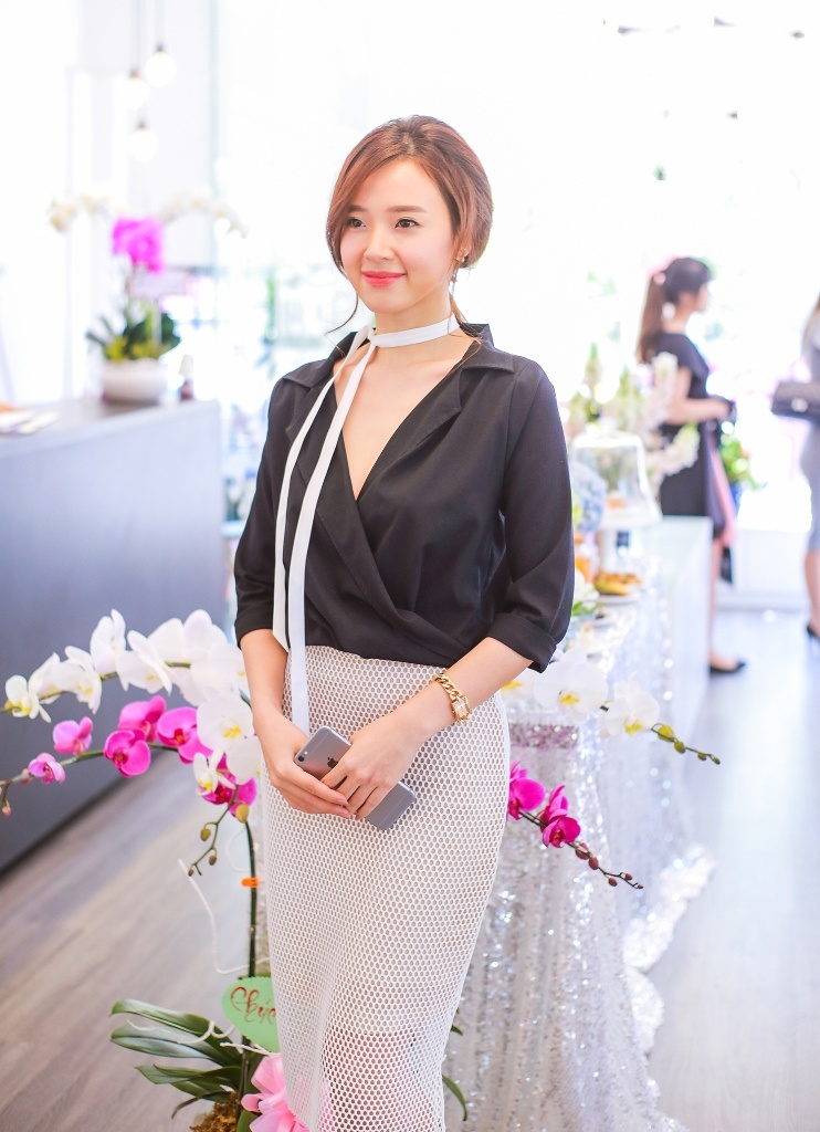 Midu,  Thu Thuy,  Sam,  MC Thanh Thao anh 1