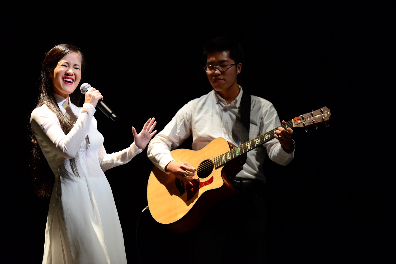 Nghe si Viet tham gia Cau chuyen hoa binh o Nhat anh 2