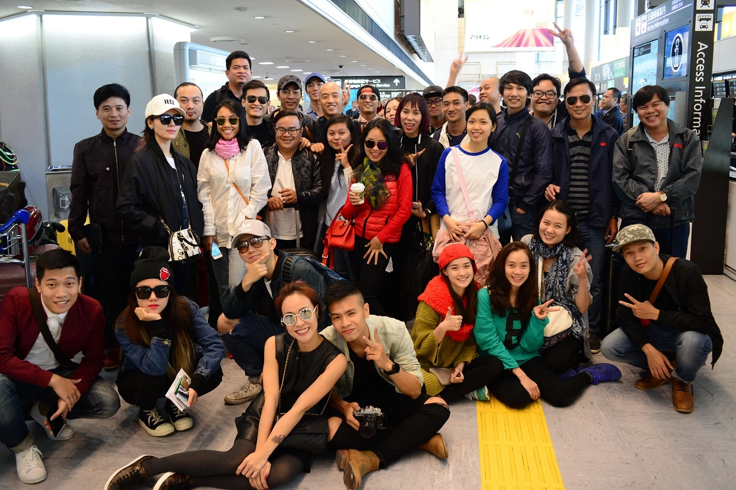 Nghe si Viet tham gia Cau chuyen hoa binh o Nhat anh 9