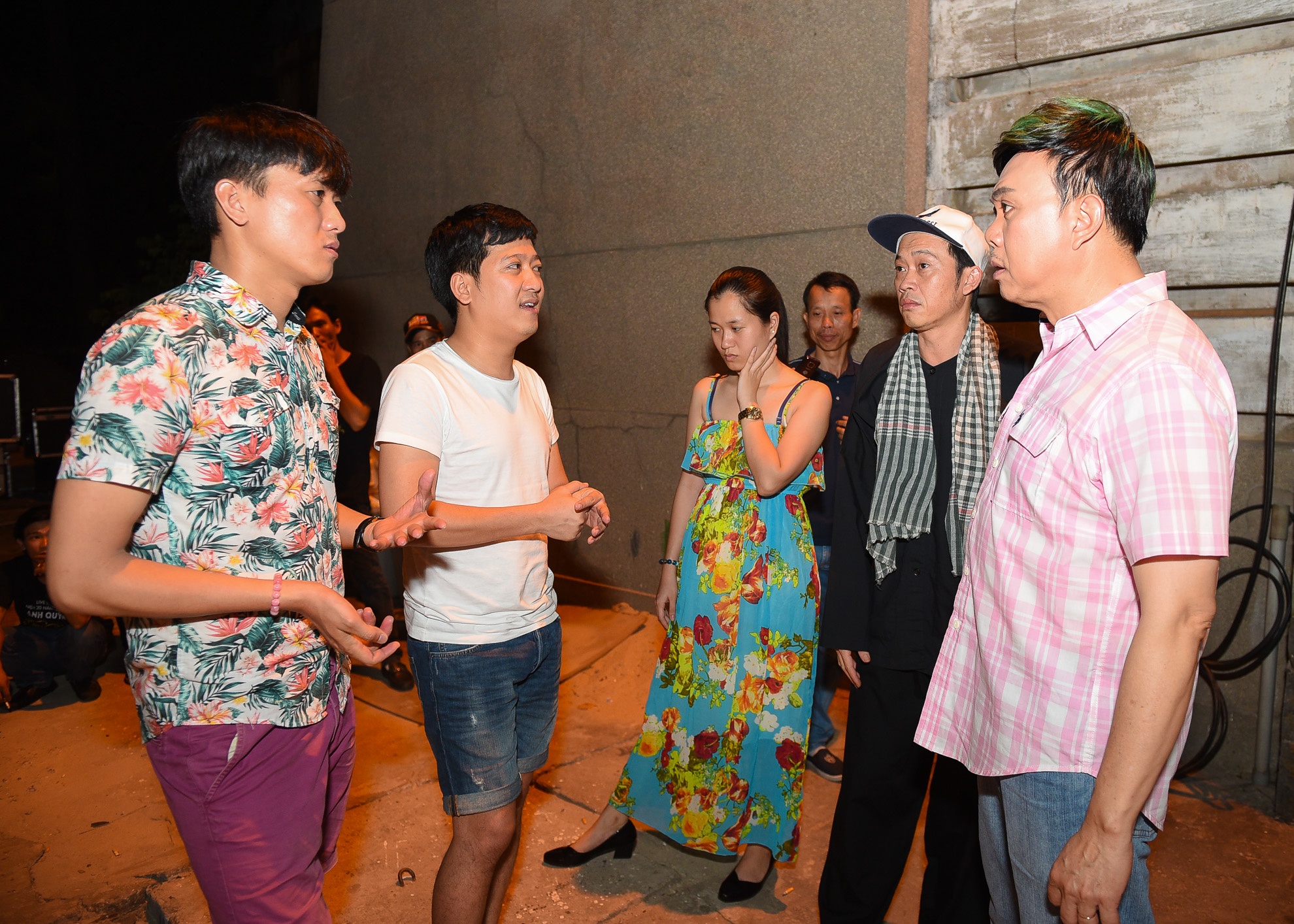 hau truong live show Manh Quynh anh 6