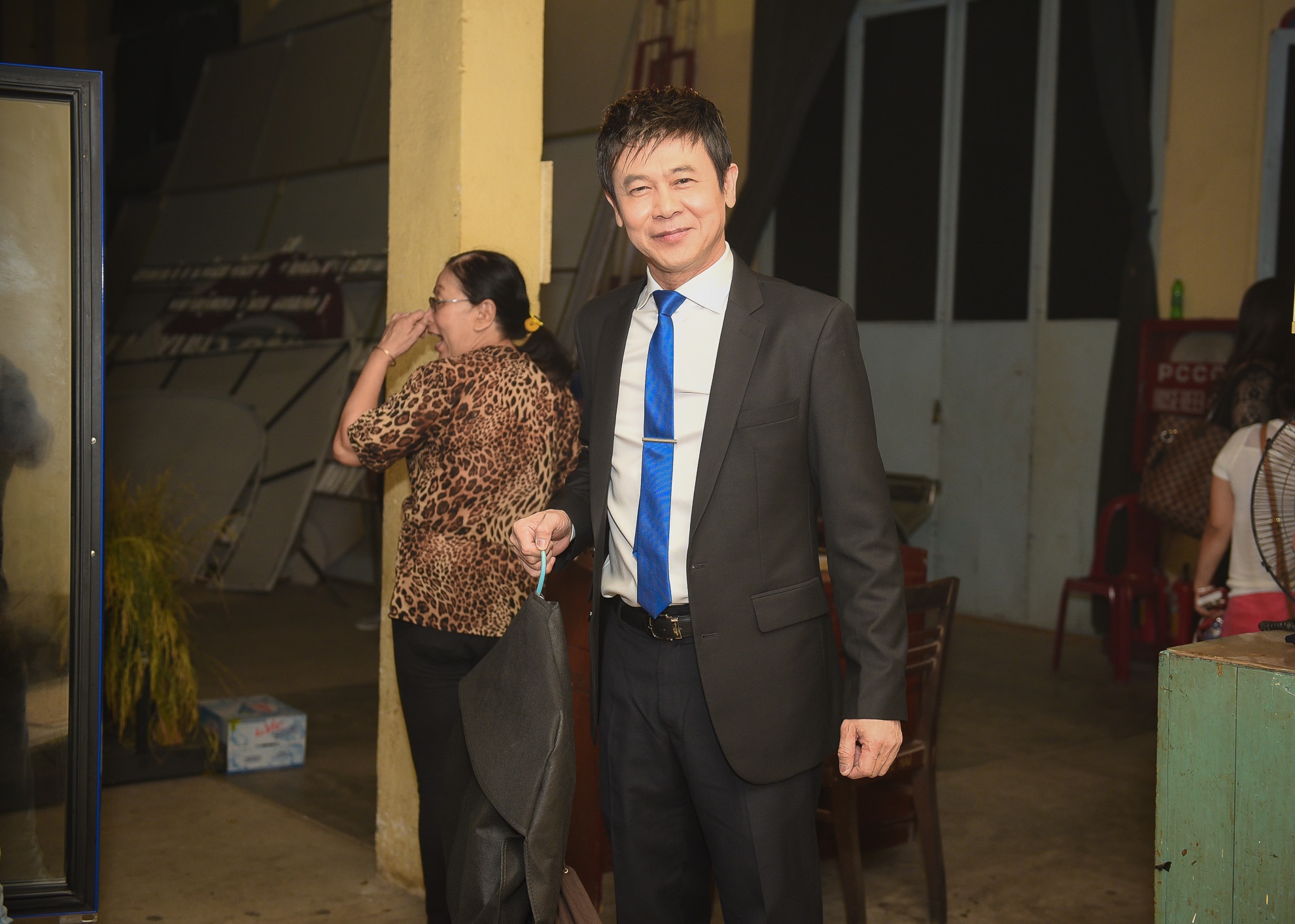 hau truong live show Manh Quynh anh 10