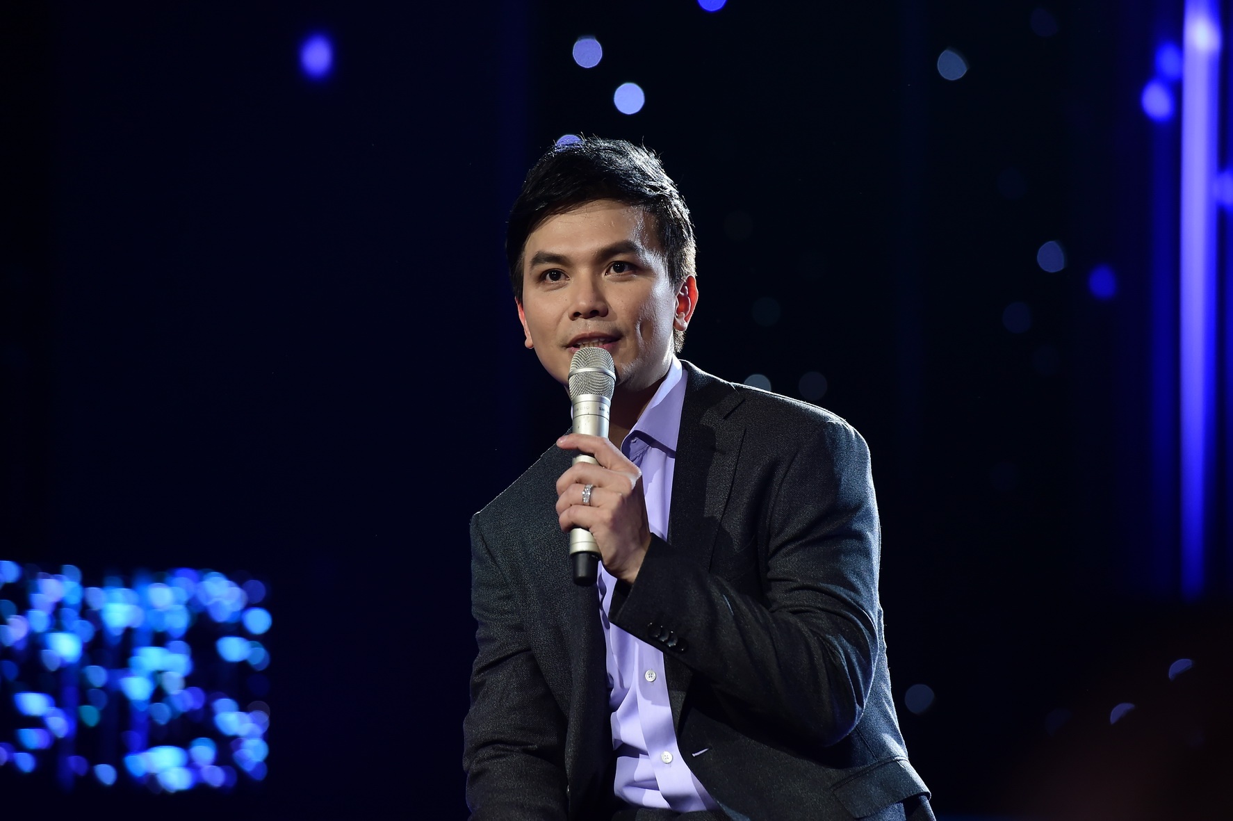 Live show Cam on cuoc doi cua Manh Quynh anh 2