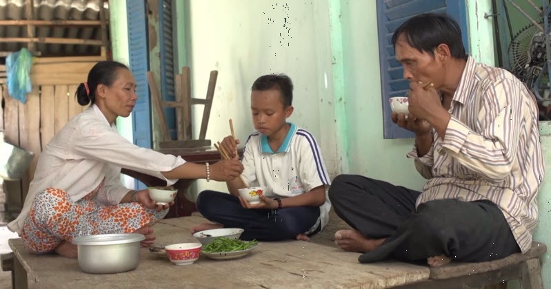 Cậu bé dân ca tại Vietnam Idol Kids ảnh 2 Cau be dan ca tai Vietnam Idol Kids anh 2