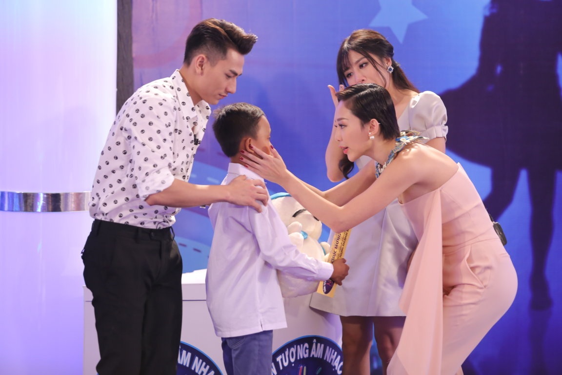 Ly Dat Giong & Ba Nam - Ho Van Cuong hinh anh