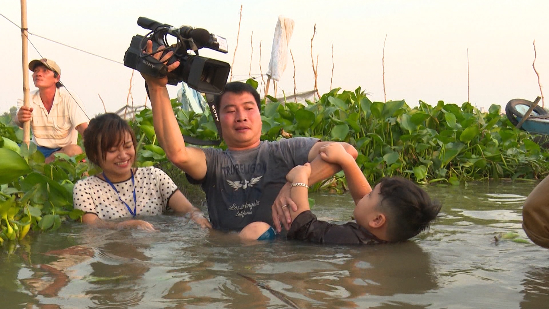 Mua 3 Bo oi minh di dau the anh 11