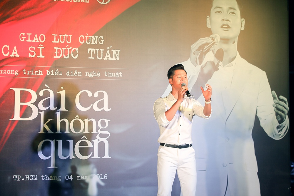 Đức Tuấn ra mắt album cách mạng ảnh 1 Duc Tuan ra mat album cach mang anh 1