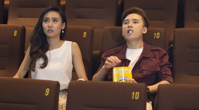 Phan Manh Quynh 'tre hoa' trong MV moi hinh anh