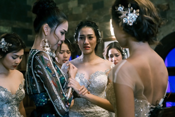 Lan Khue: 'Tung muon bo ngang The Face vi buc xuc' hinh anh