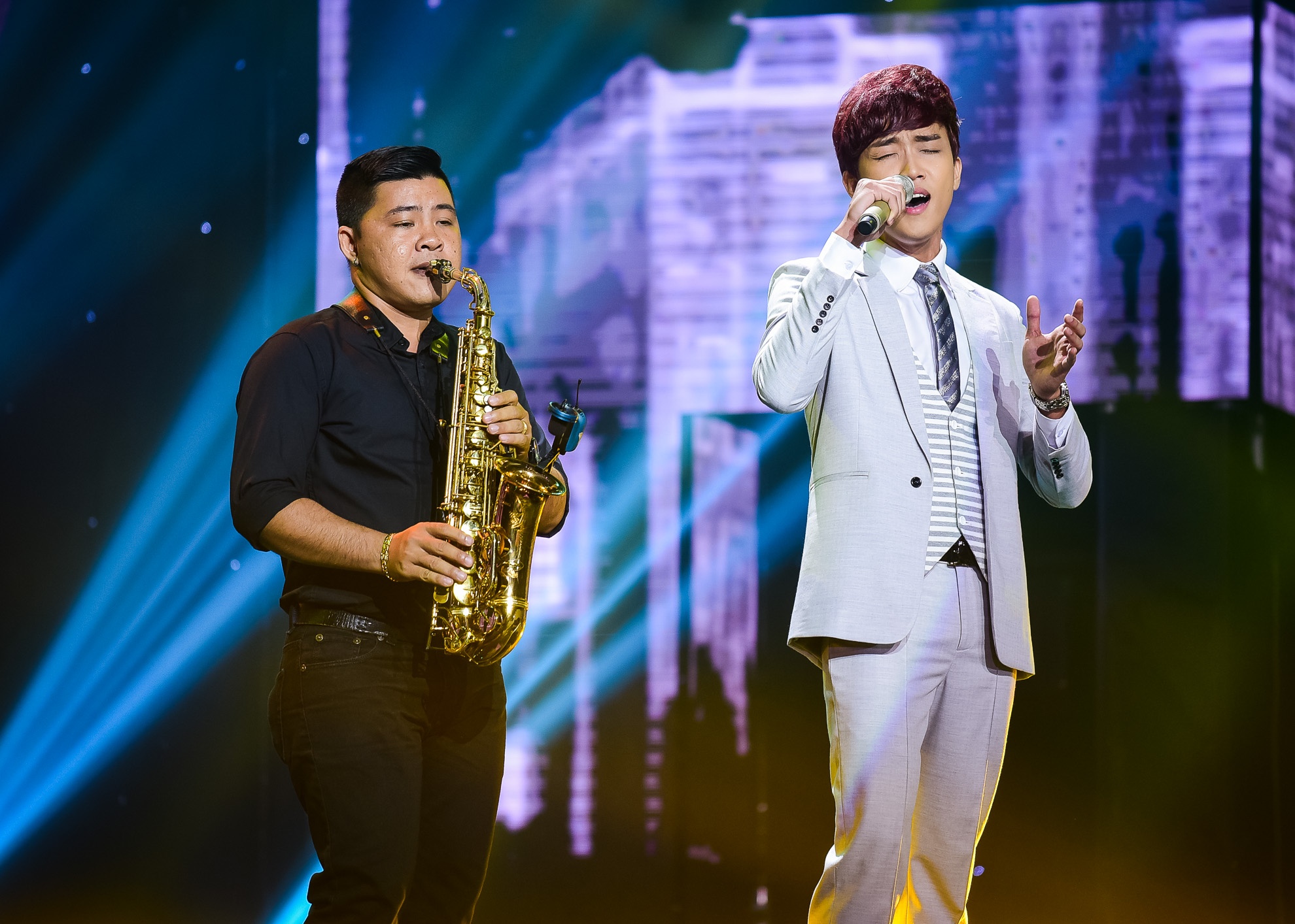 Ngoc Son hat Tinh cha tai Than tuong bolero anh 9