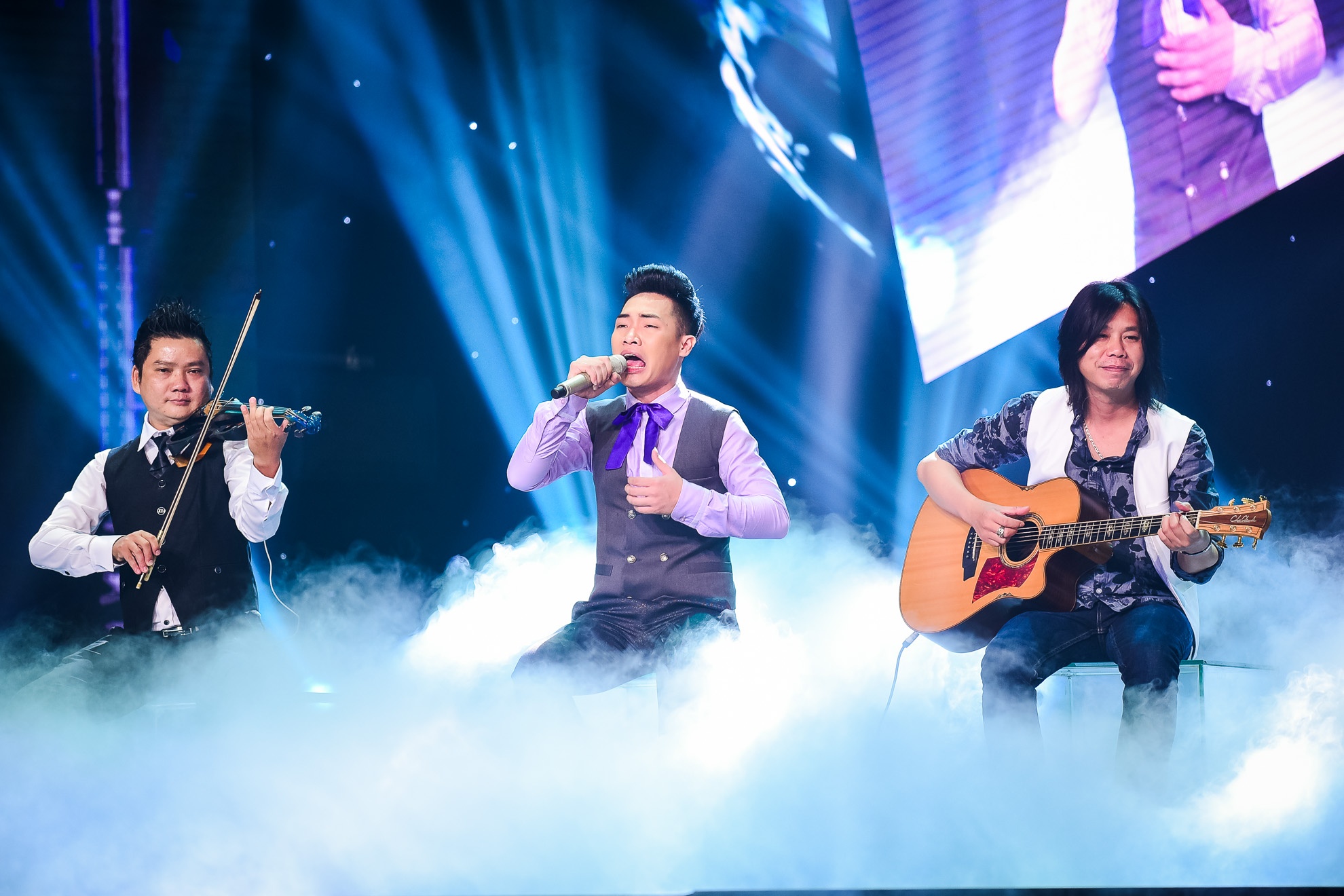 Ngoc Son hat Tinh cha tai Than tuong bolero anh 11