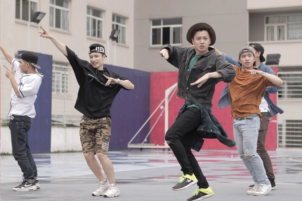 Ngô Kiến Huy hát nhạc Mew Amazing ảnh 2 Ngo Kien Huy hat nhac Mew Amazing anh 2