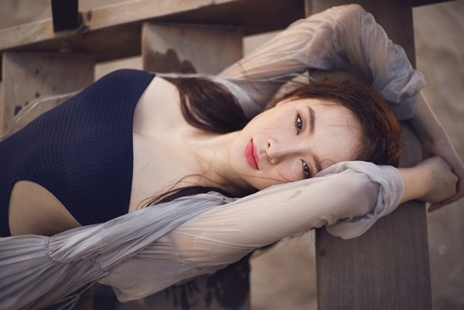 Angela Phuong Trinh: 'Muon xoa het hinh phan cam tren mang' hinh anh