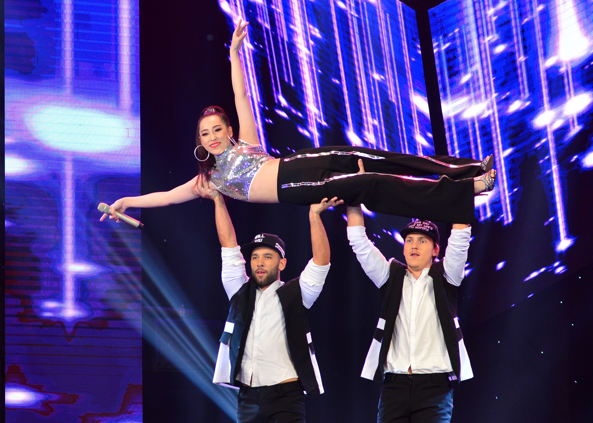 Ban ket Than tuong bolero anh 4