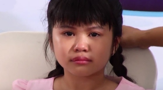 Thi sinh noi bat o Vietnam Idol Kids bat khoc vi gap su co hinh anh