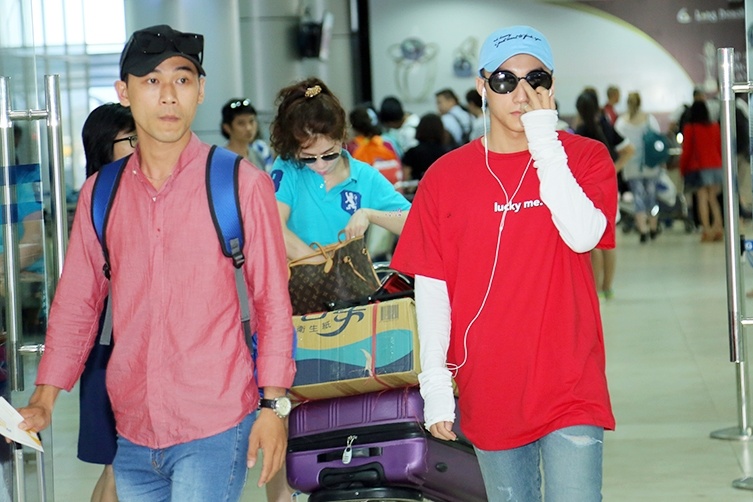 Son Tung M-TP dien Giai Nhiet Mua He anh 1