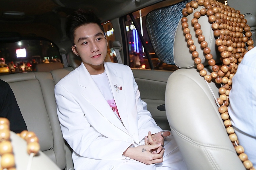 Son Tung M-TP dien Giai Nhiet Mua He anh 6