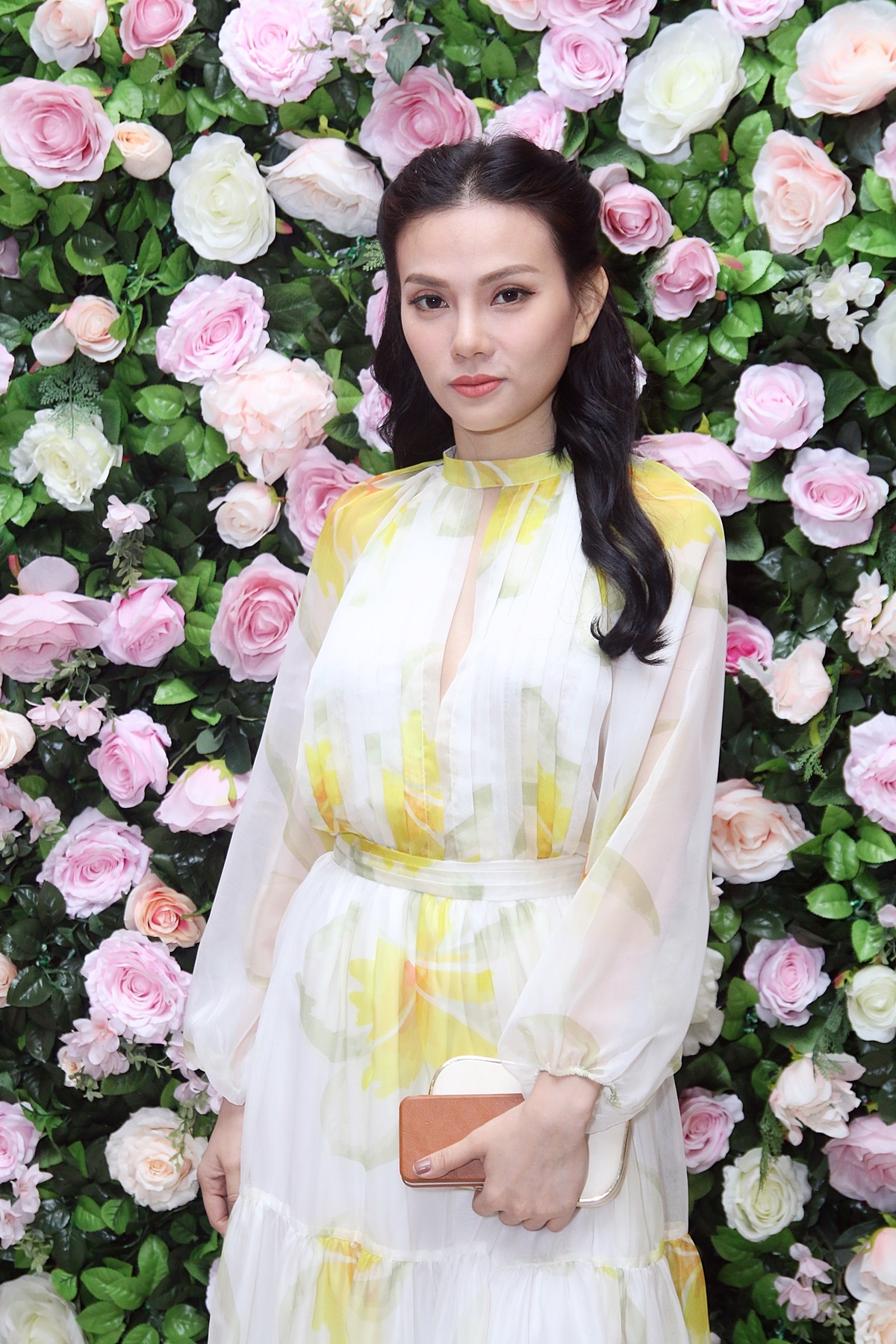 MV moi cua Thieu Bao Trang anh 11