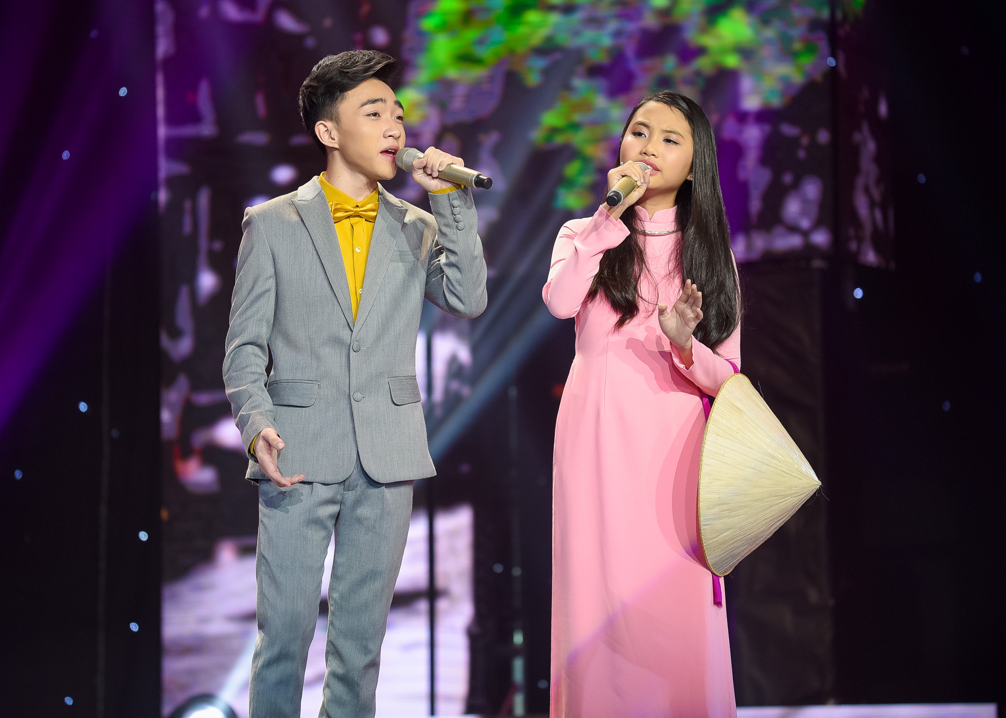 Trung Quang song ca Phương Mỹ Chi ảnh 5 Trung Quang song ca Phuong My Chi anh 5