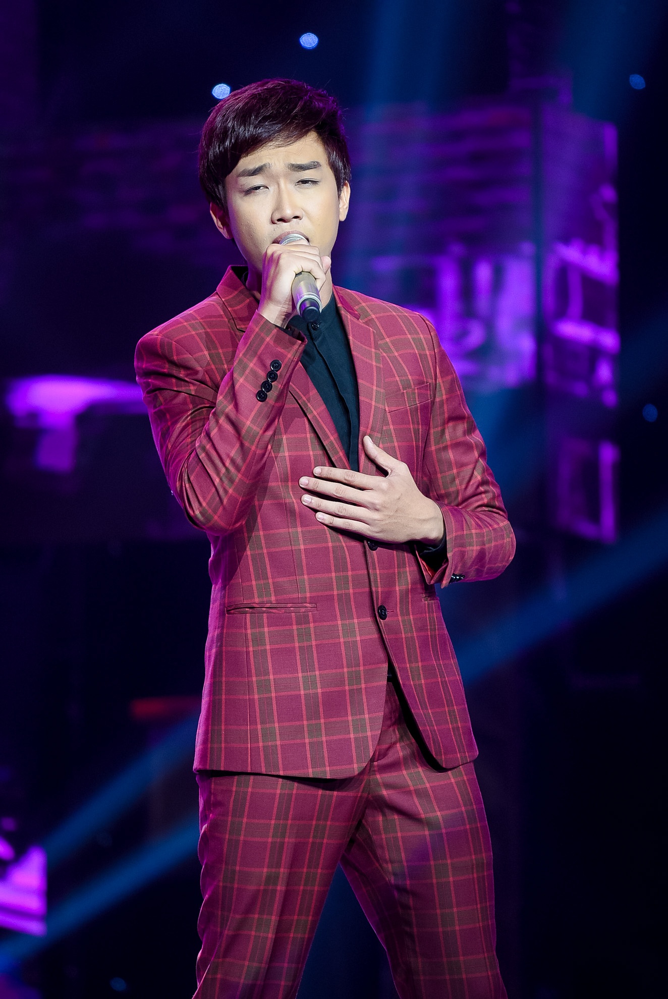 Trung Quang song ca Phương Mỹ Chi ảnh 11 Trung Quang song ca Phuong My Chi anh 11