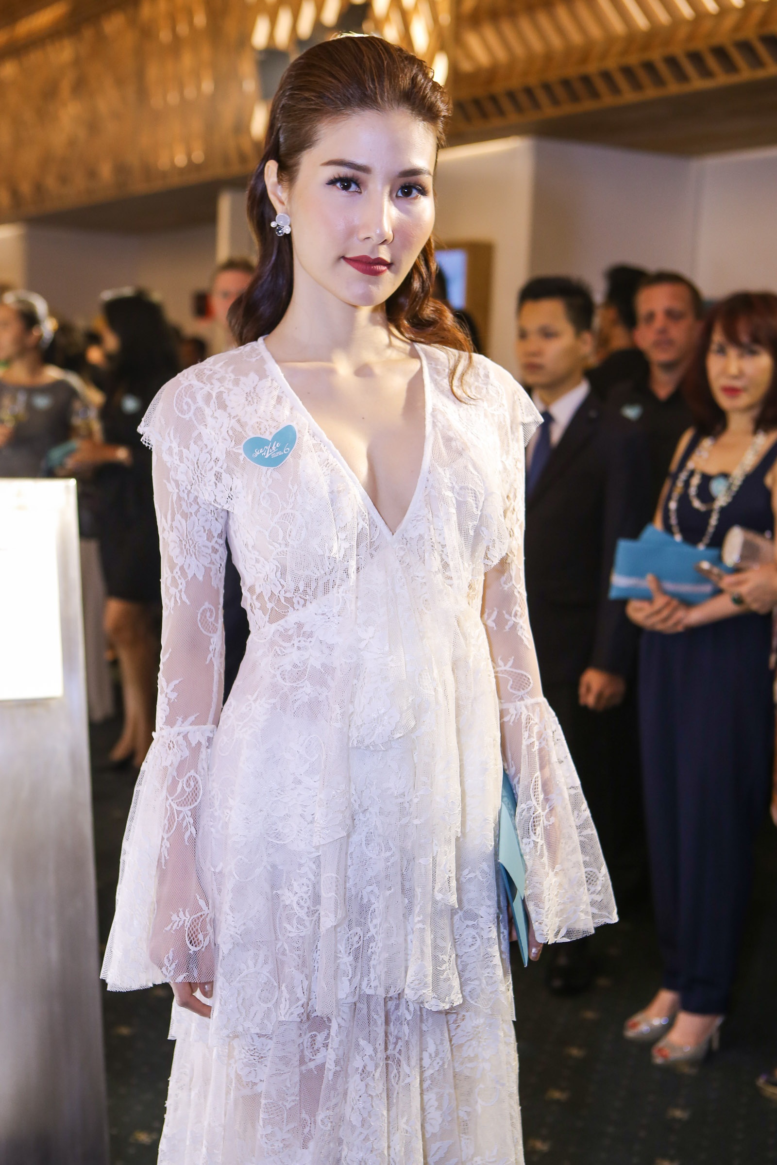 Dan sao tham gia Vet seo cuoc doi 6 anh 12