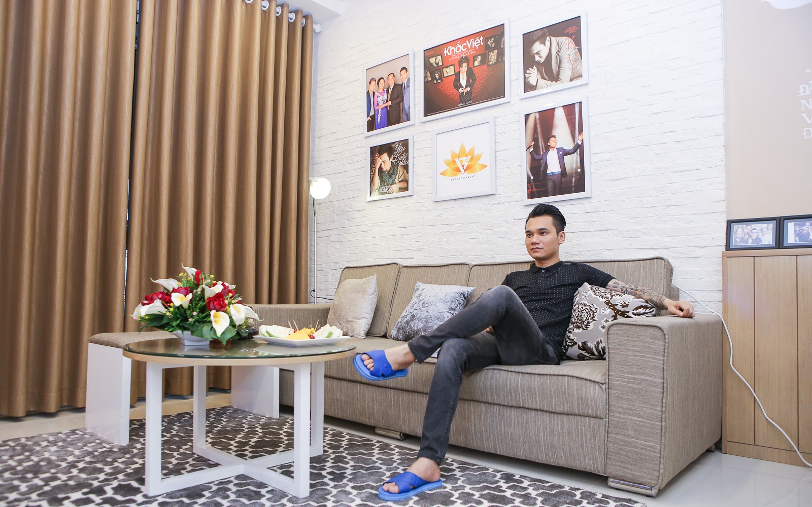 Nha moi cua Khac Viet anh 2