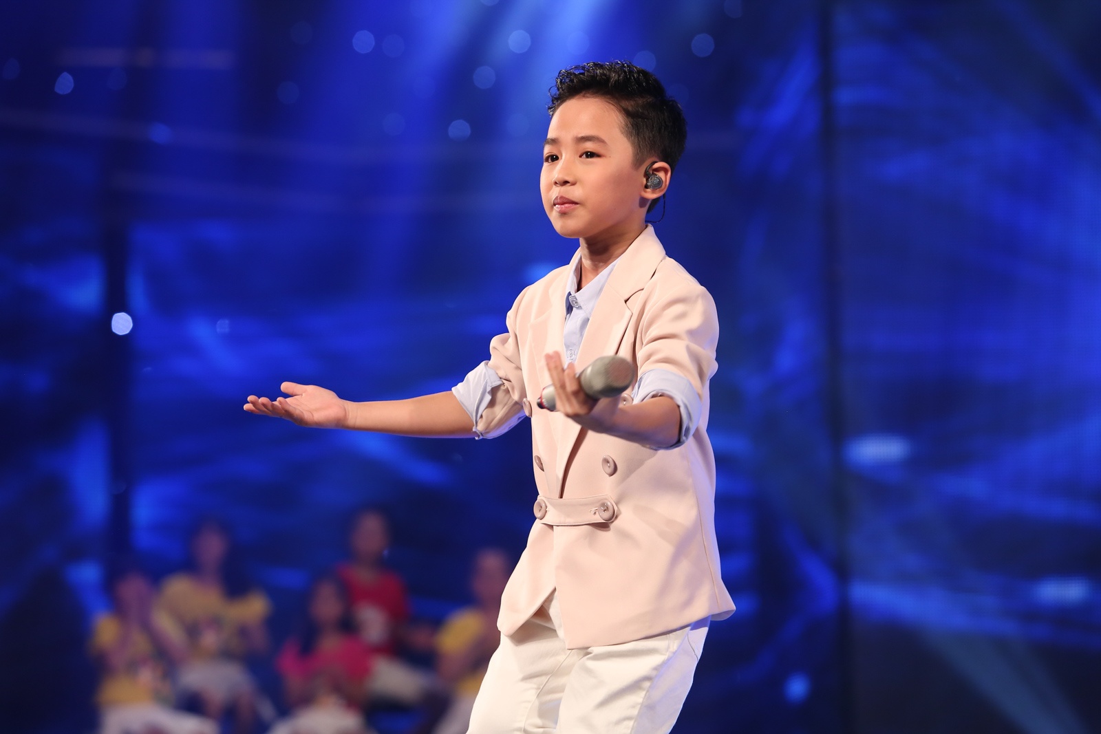 Live show 2 Vietnam Idol Kids anh 7