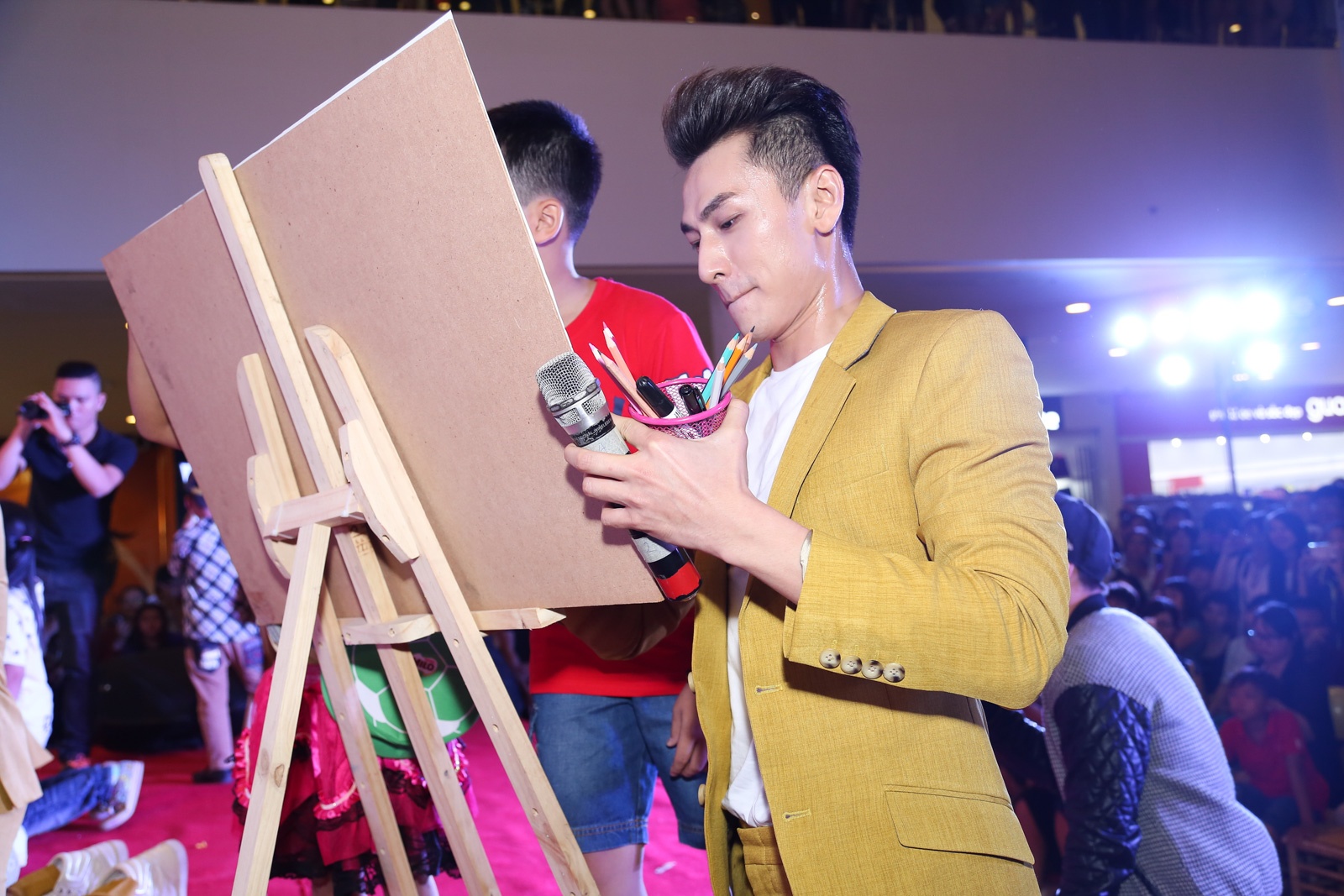 Dien vien Tam Cam: Chuyen chua ke giao luu anh 3