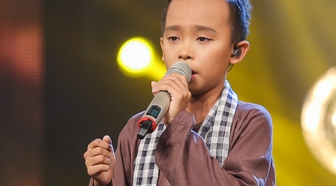 Ho Van Cuong tiep tuc khien Van Mai Huong, Isaac bat khoc hinh anh