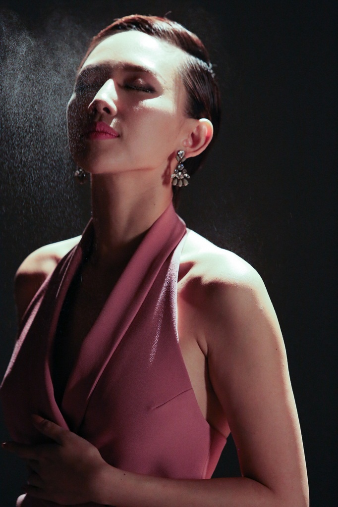 MV I'm in love của Tóc Tiên ảnh 8 MV I'm in love cua Toc Tien anh 8