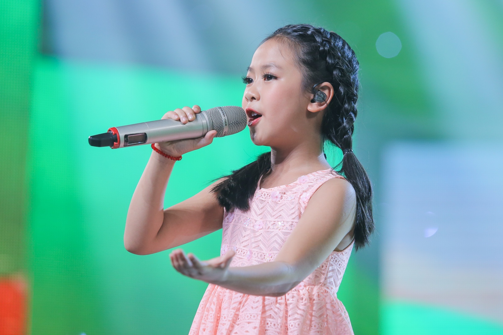Ho Van Cuong tai Vietnam Idol Kids anh 7