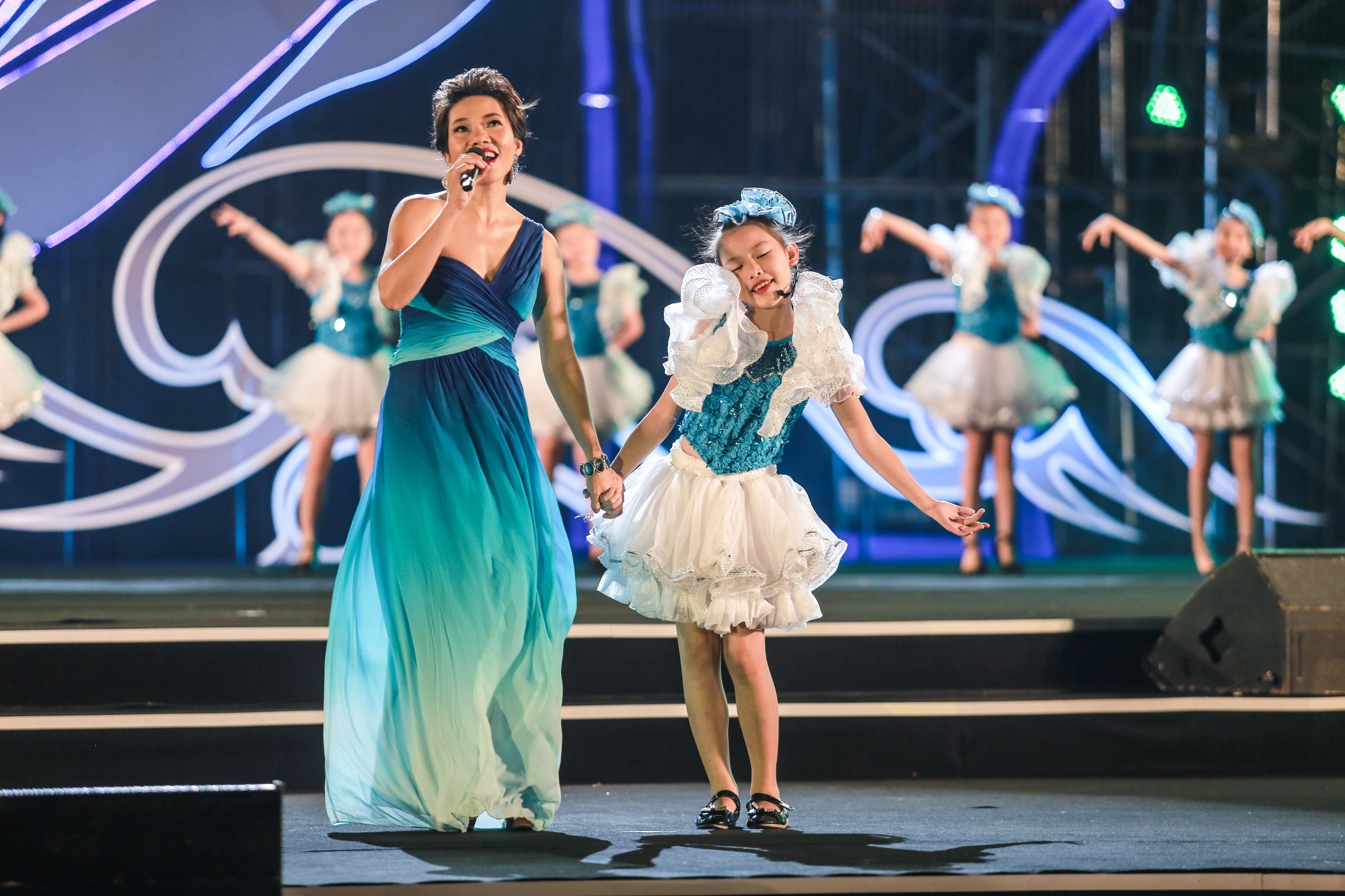 Dai nhac hoi Hay bao ve bien anh 3