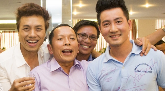 Nguyen Phi Hung ke ky niem xuc dong ve dai ta Quang Khai hinh anh