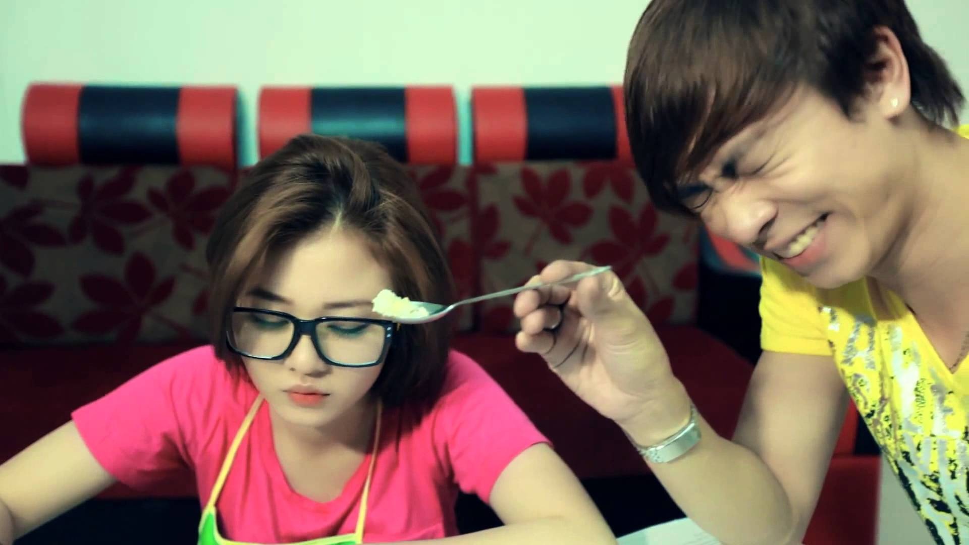 Quá khứ vất vả của Hồ Việt Trung ảnh 3 Qua khu vat va cua Ho Viet Trung anh 3