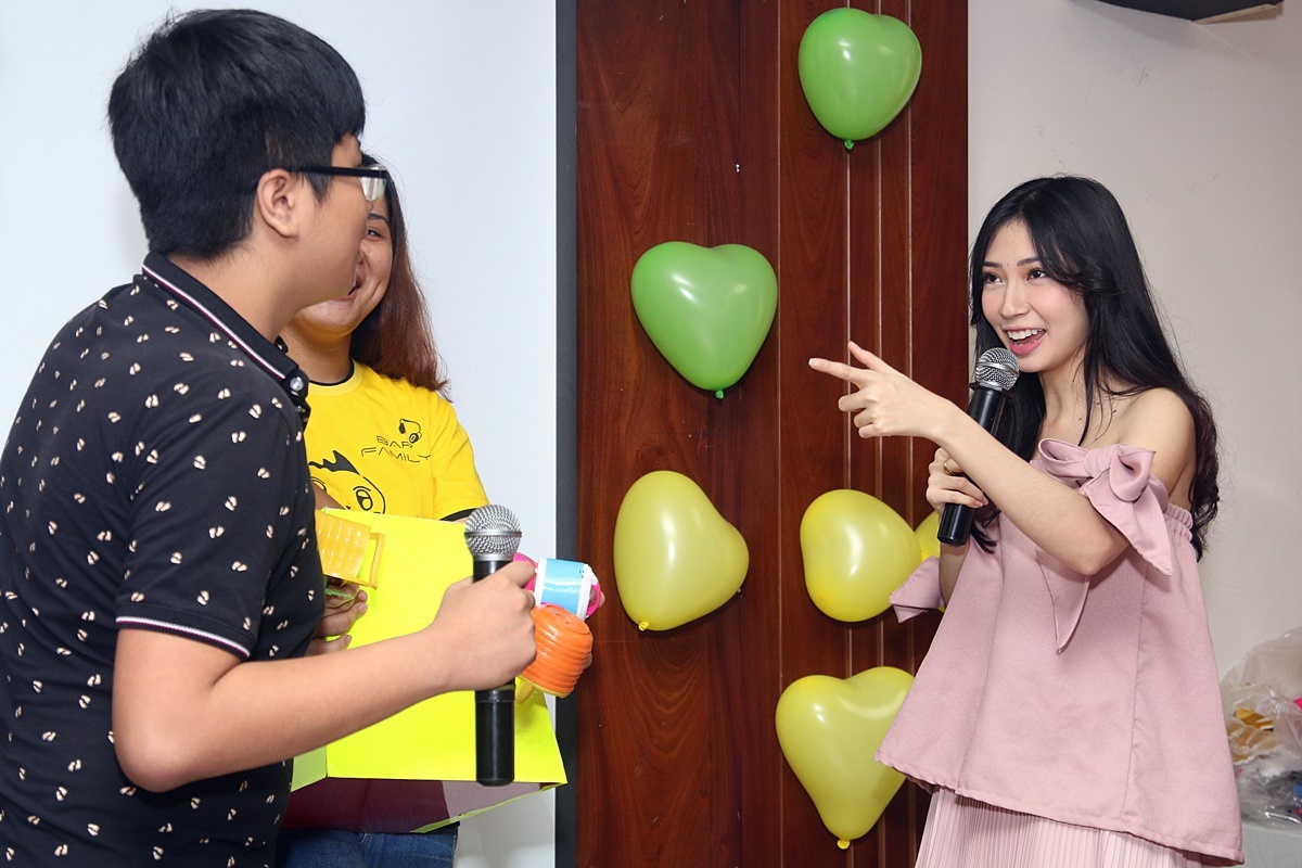 Ngo Kien Huy don sinh nhat ben ban gai anh 5