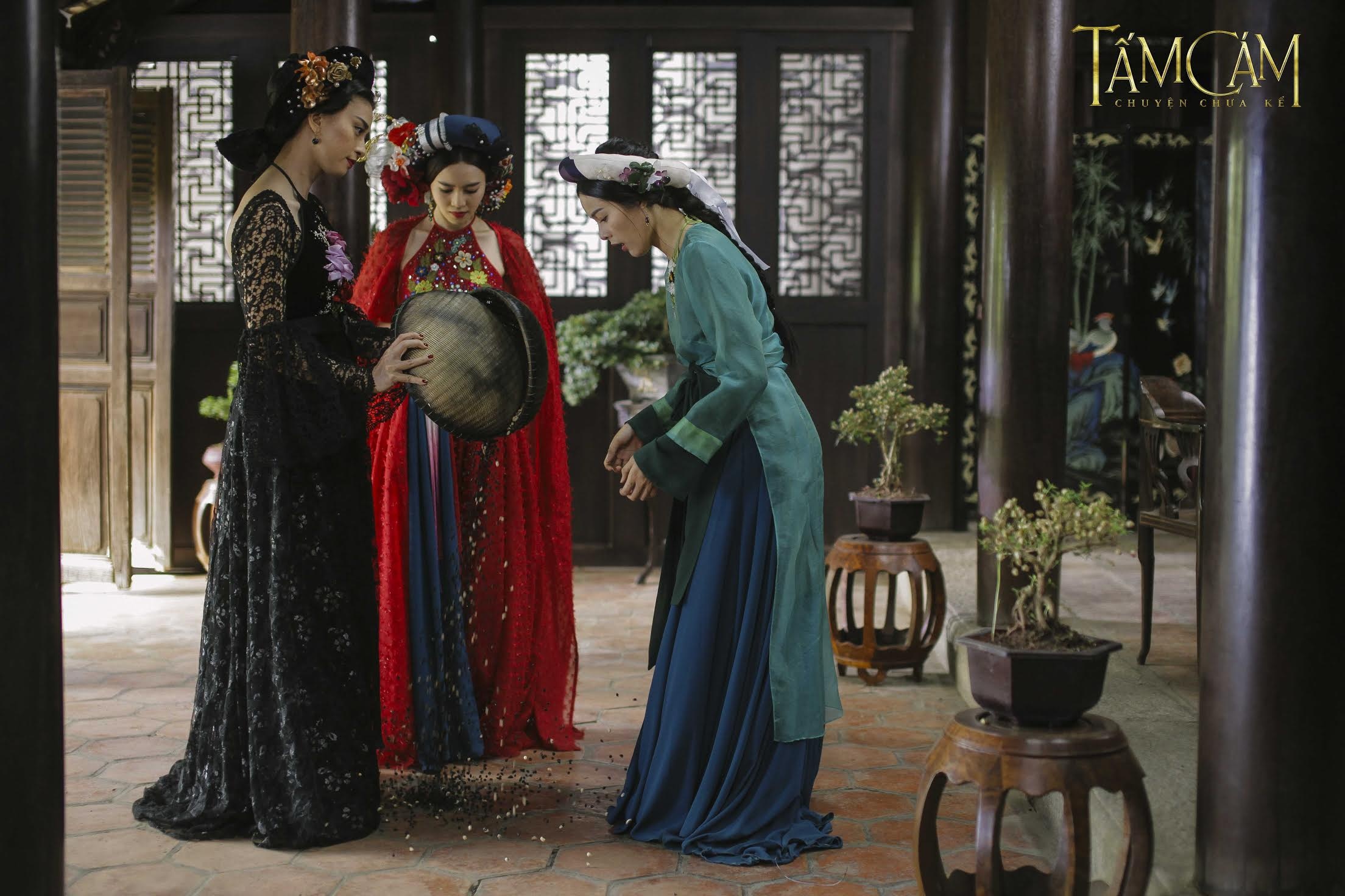 Trailer Tấm Cám: Chuyện chưa kể ảnh 1 Trailer Tam Cam: Chuyen chua ke anh 1